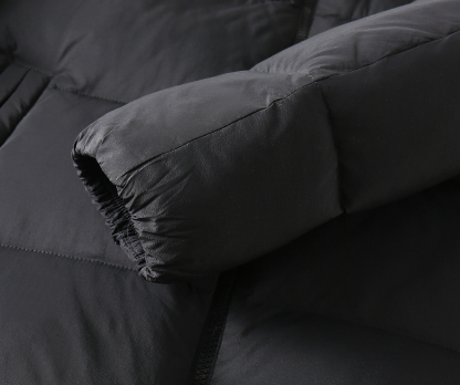 モンクレール「Moncler」秋冬 フード付きダウンジャケット