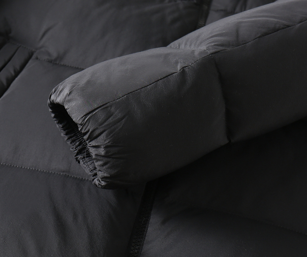 モンクレール「Moncler」秋冬 フード付きダウンジャケット