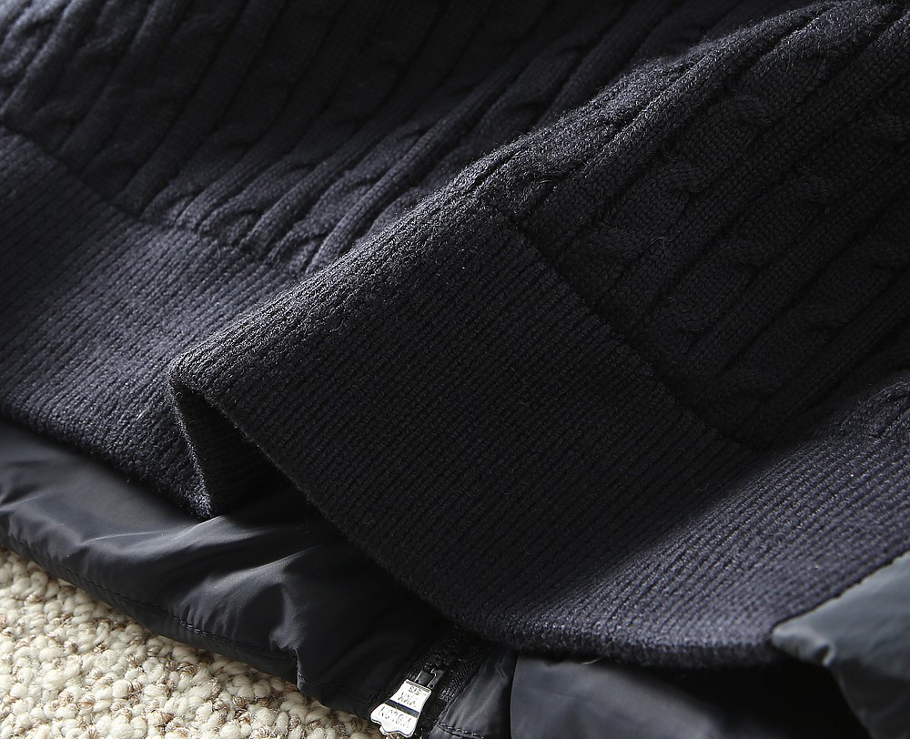 モンクレール「Moncler」秋冬 ニット調ダウンジャケット