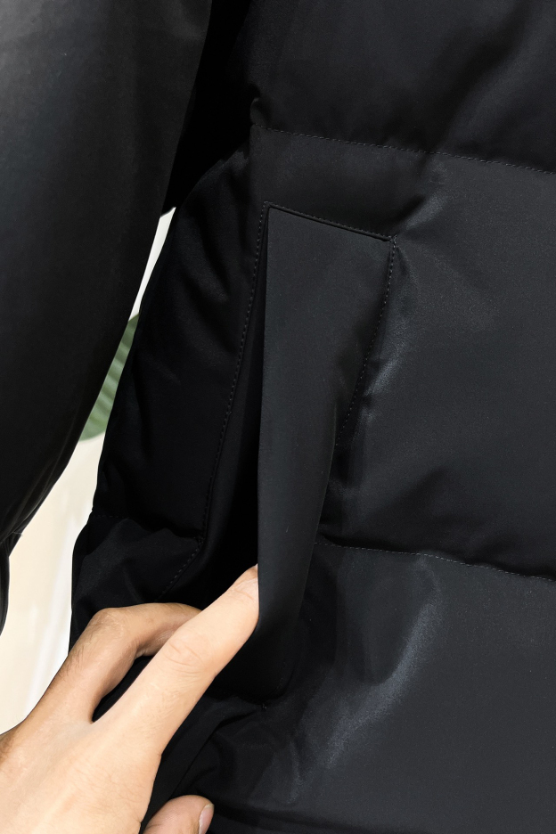 ディオール「Dior」モダン ダウンジャケット