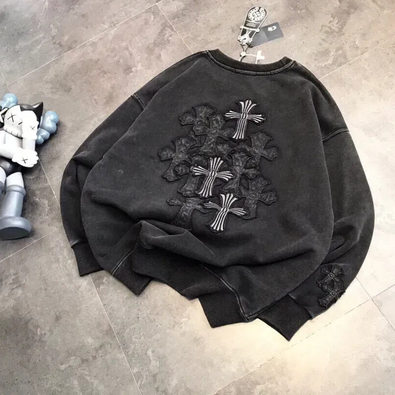 クロムハーツ「Chrome Hearts」ラウンドネックスウェットシャツ