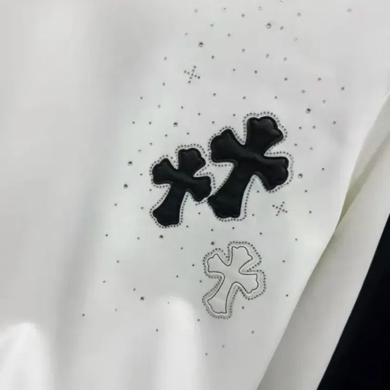 クロムハーツ「Chrome Hearts」ラウンドネックスウェットシャツ