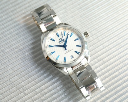 オメガ［Omega］シーマスター ダイバーズ メンズ ウォッチ40MM