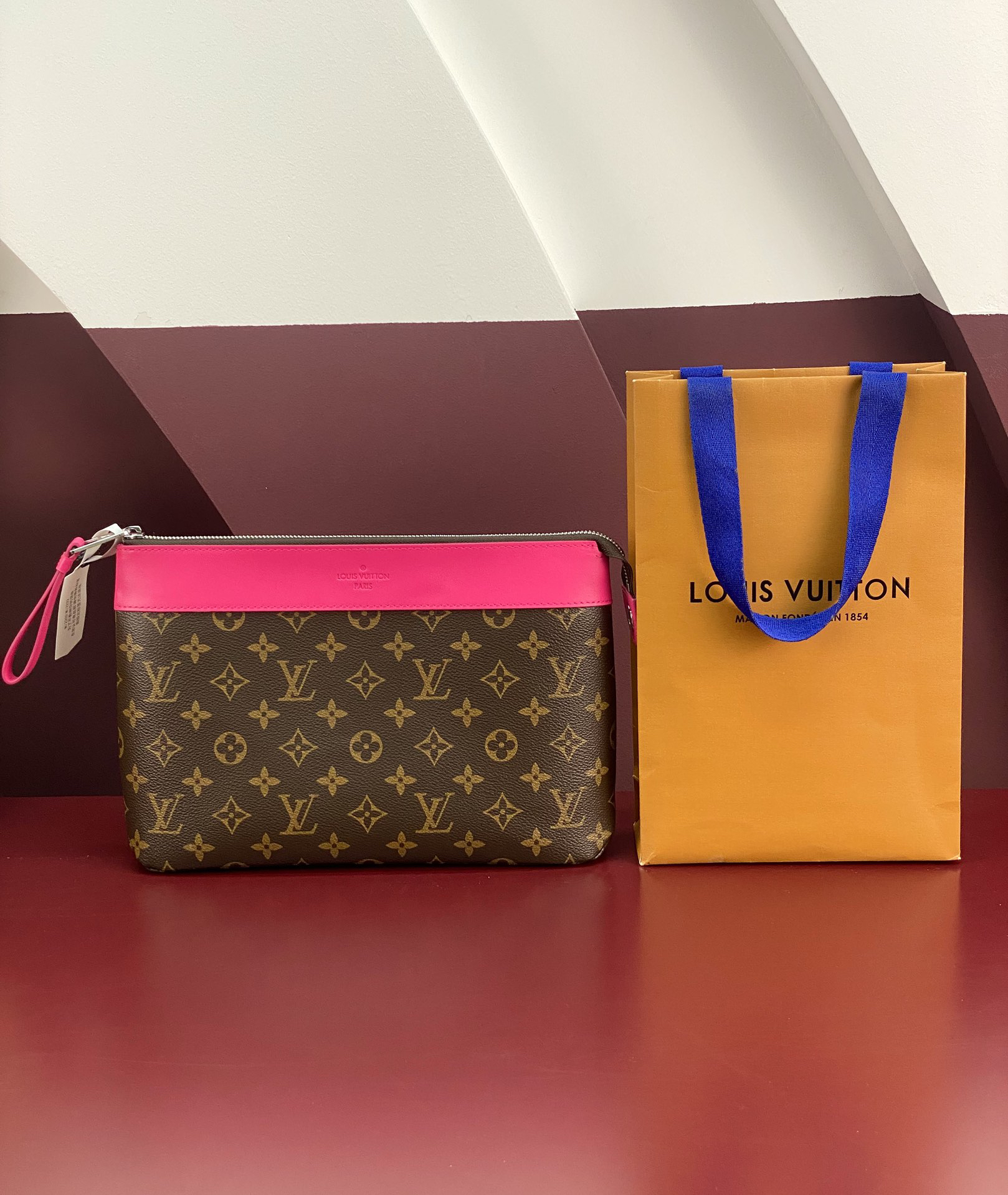 ルイ・ヴィトン「Louis Vuitton」ポシェット･ヴォワヤージュ スープル