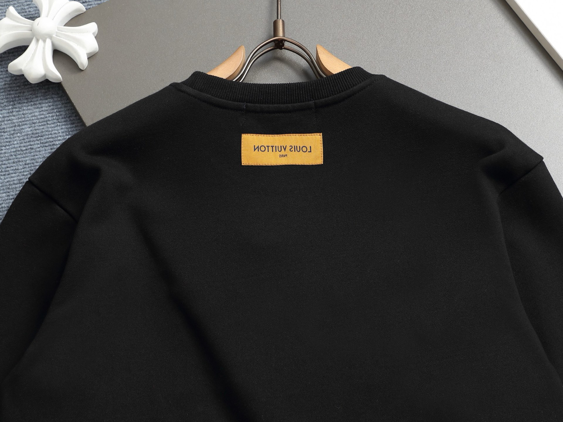 ルイ・ヴィトン「Louis Vuitton」スウェット(ユニセックス)