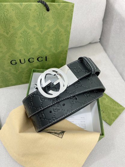 グッチ「Gucci」インターロッキングG バックル付き ワイドベルト