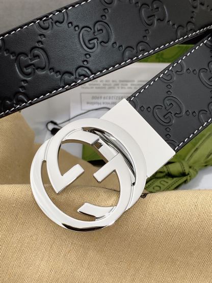 グッチ「Gucci」インターロッキングG バックル付き ワイドベルト