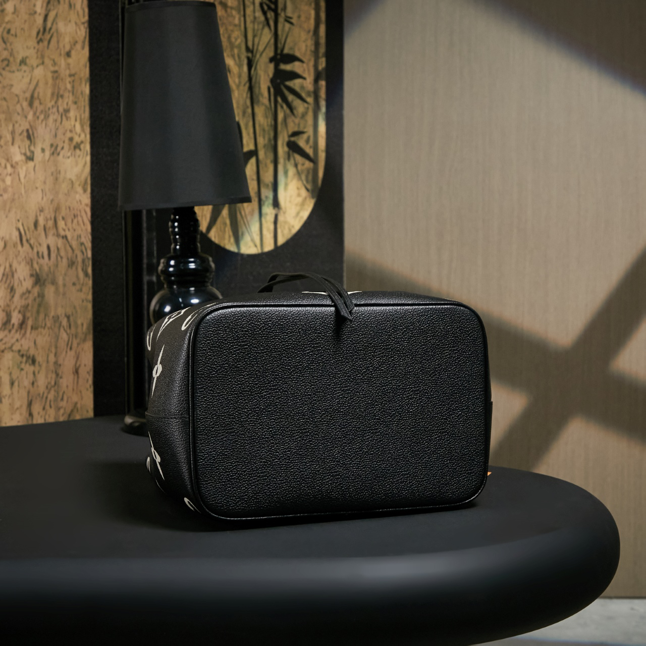 ルイ・ヴィトン「Louis Vuitton」ネオノエ MM