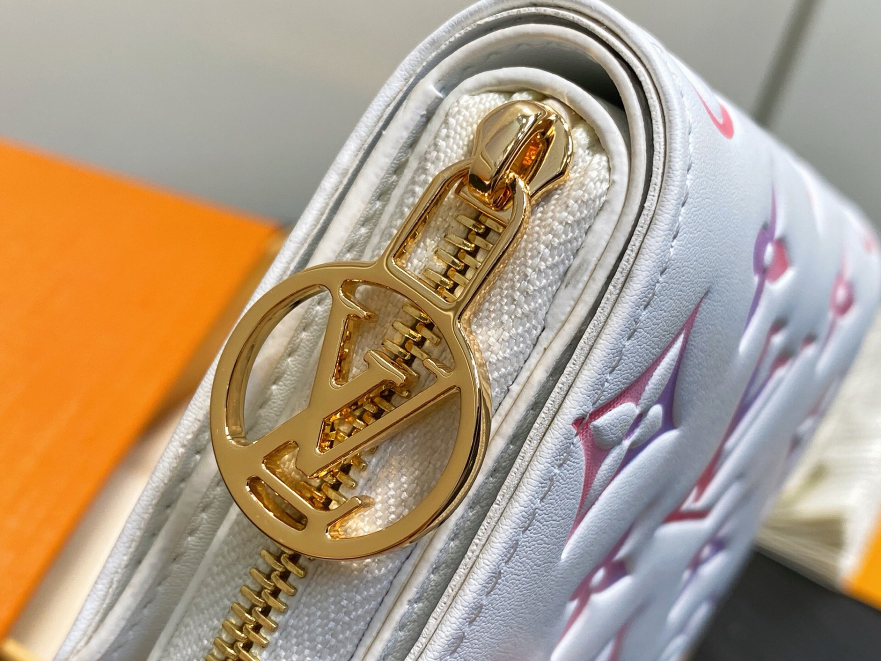 ルイ・ヴィトン「Louis Vuitton」LV Ski ジップ ウォレット