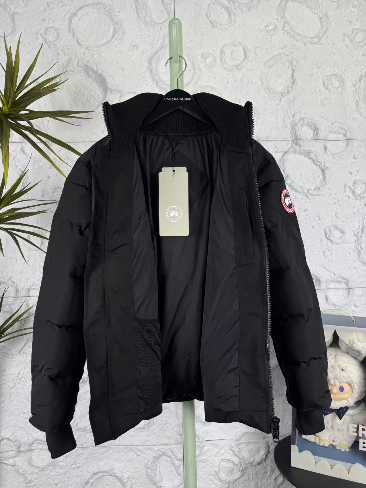 カナダグース「Canada Goose」秋冬ダウンジャケット