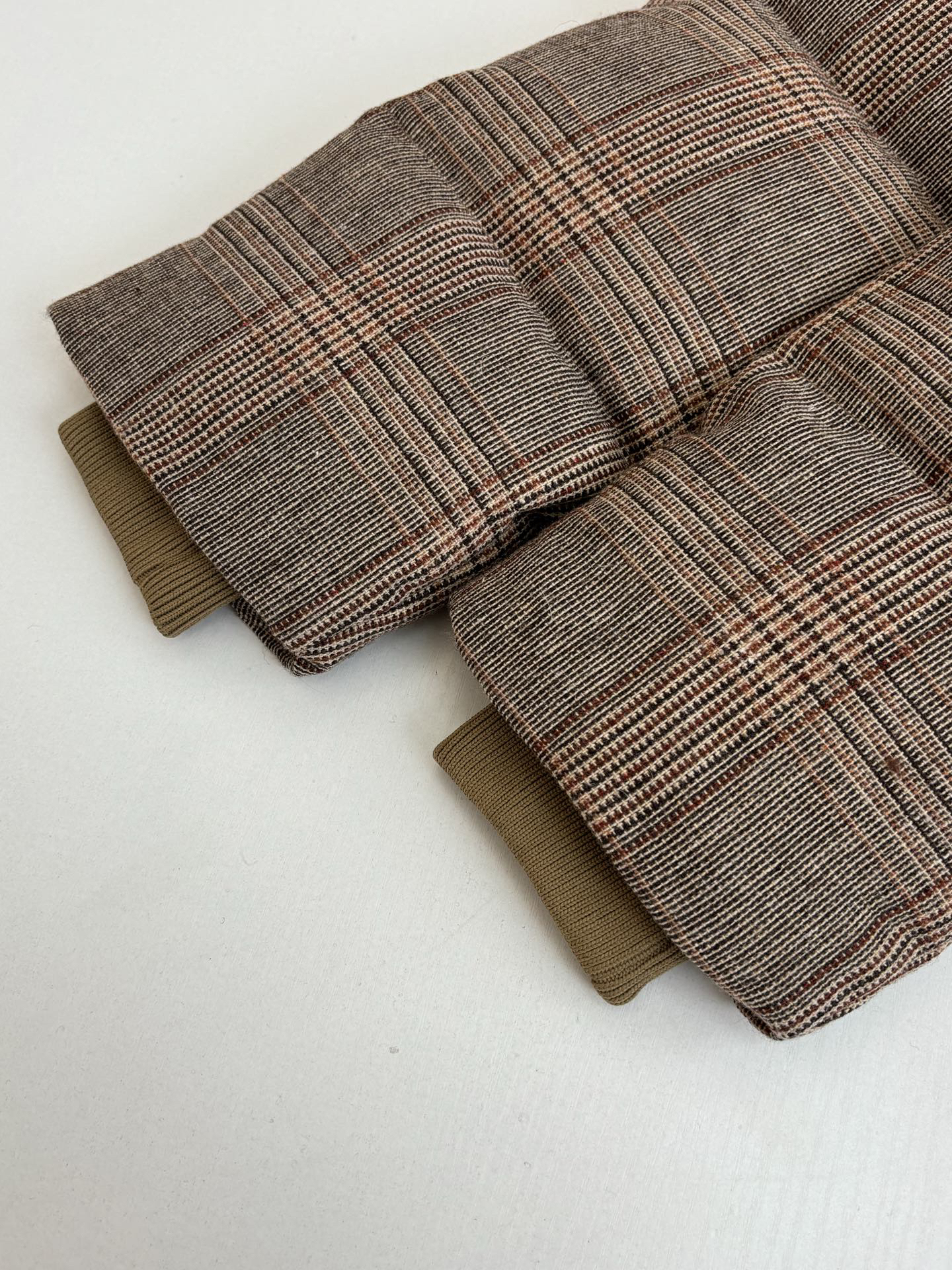 ルイ・ヴィトン「Louis Vuitton」26SS 早春 プリンス オブ ウェールズ チェック ダウンジャケット