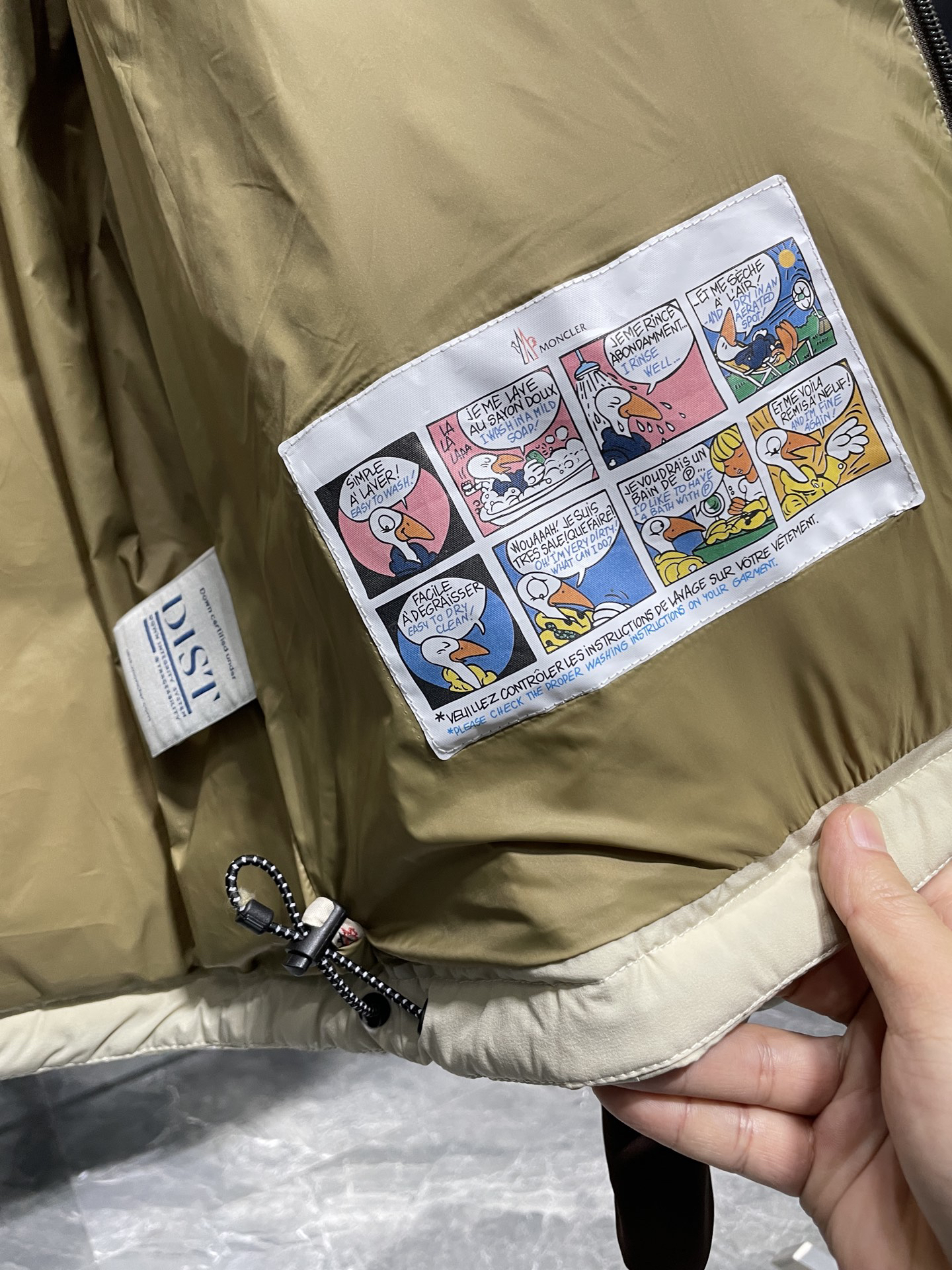 モンクレール「Moncler」Valserine GORE-TEXラミネートパッチワークスキーダウンジャケット