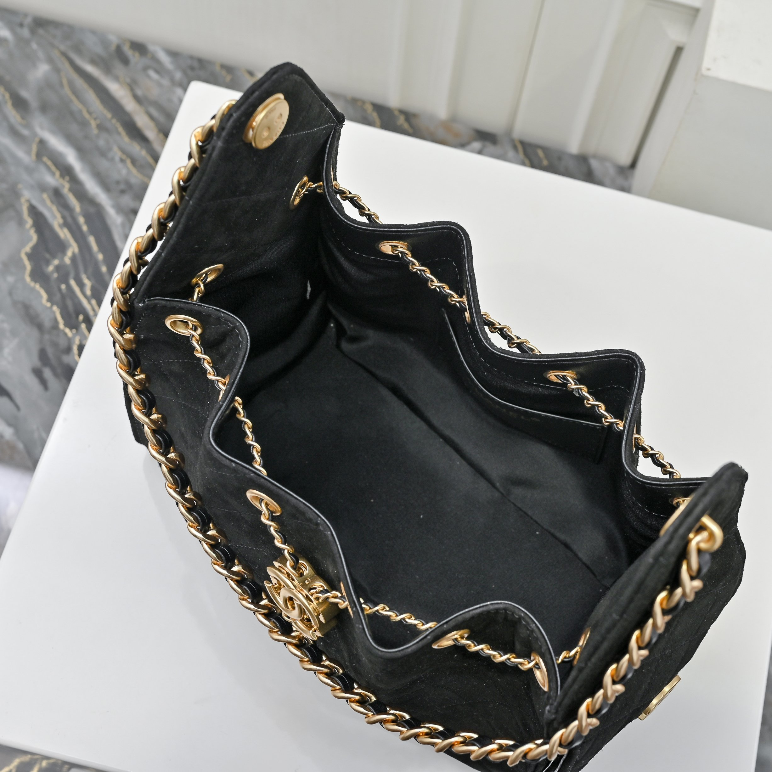 シャネル「Chanel」シャネル 25C スエード×カーフスキン ホーボーバッグ / ショルダーバッグ