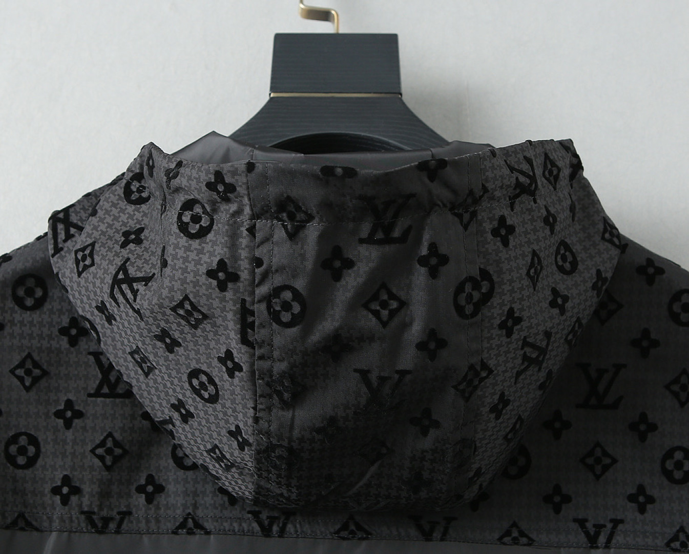 ルイ・ヴィトン「Louis Vuitton」ルイ・ヴィトン 2026年秋冬 メンズ ジャケット / アウター