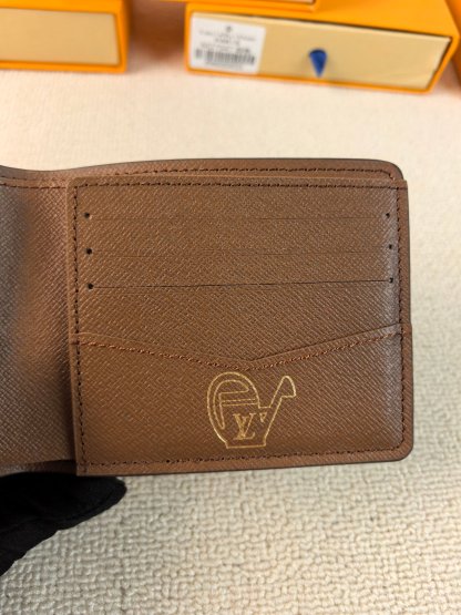 ルイ・ヴィトン「Louis Vuitton」ルイ・ヴィトン パスポートカバー Monogram フローラル / パスポートケース
