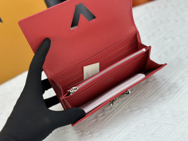 ルイ・ヴィトン「Louis Vuitton」ポルトフォイユ･ツイスト