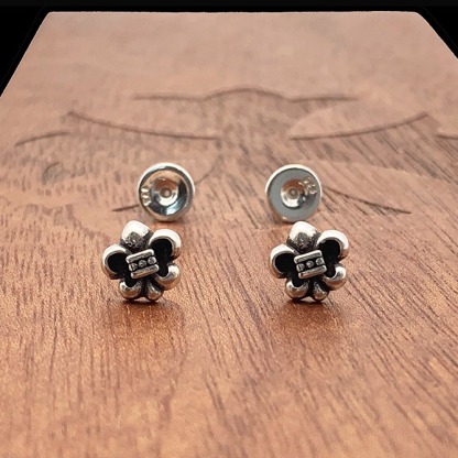 クロムハーツ「Chrome Hearts」クロムハーツ フルール・ド・リスピアス S925 ユニセックス ピアス