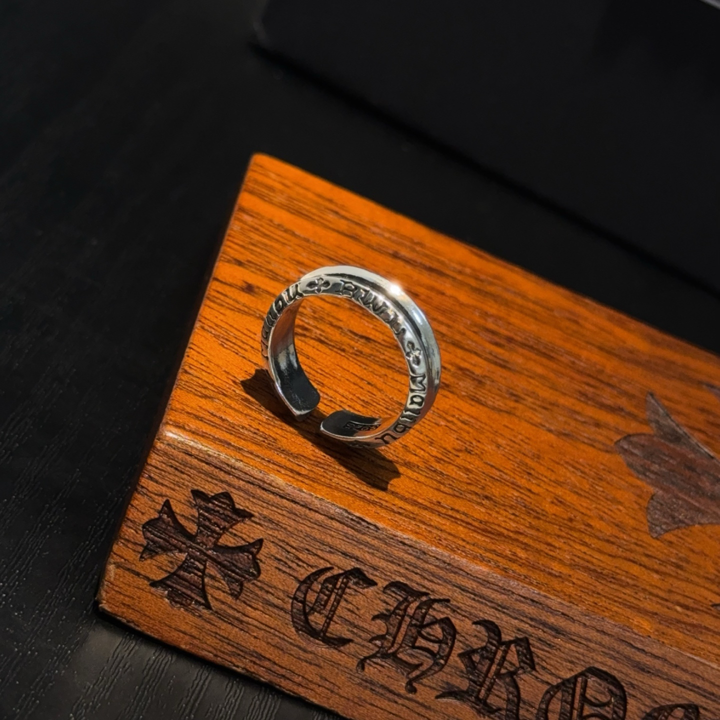 クロムハーツ「Chrome Hearts」クラシックヴィンテージ＆モダンリング - サイズ調整可能