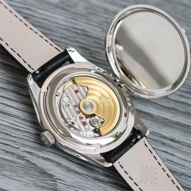 パテック フィリップ「Patek Philippe」メカニカルウォッチ メンズ39MM