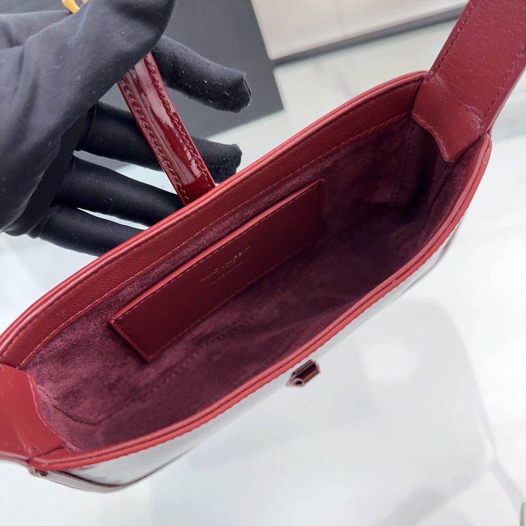 サンローラン「Saint Laurent」 アンダーアーム レザーバッグ