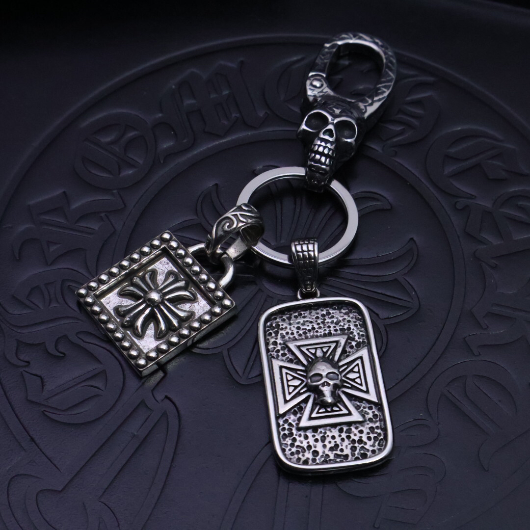 クロムハーツ「Chrome Hearts」キーホルダー＆バッグチャーム - トレンドシンボル