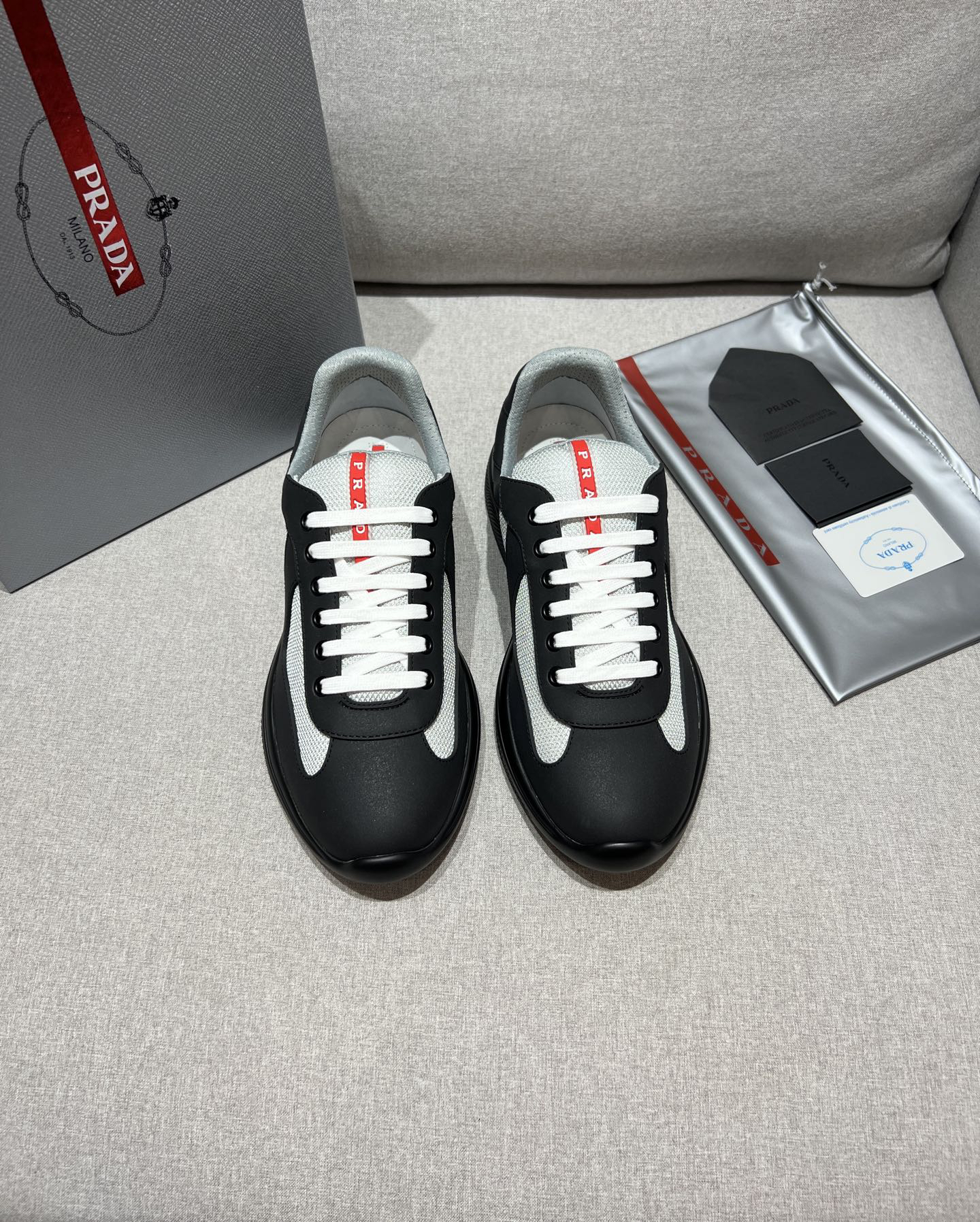 プラダ「Prada」プラダ アメリカスカップ スニーカー / ユニセックスレザースニーカー