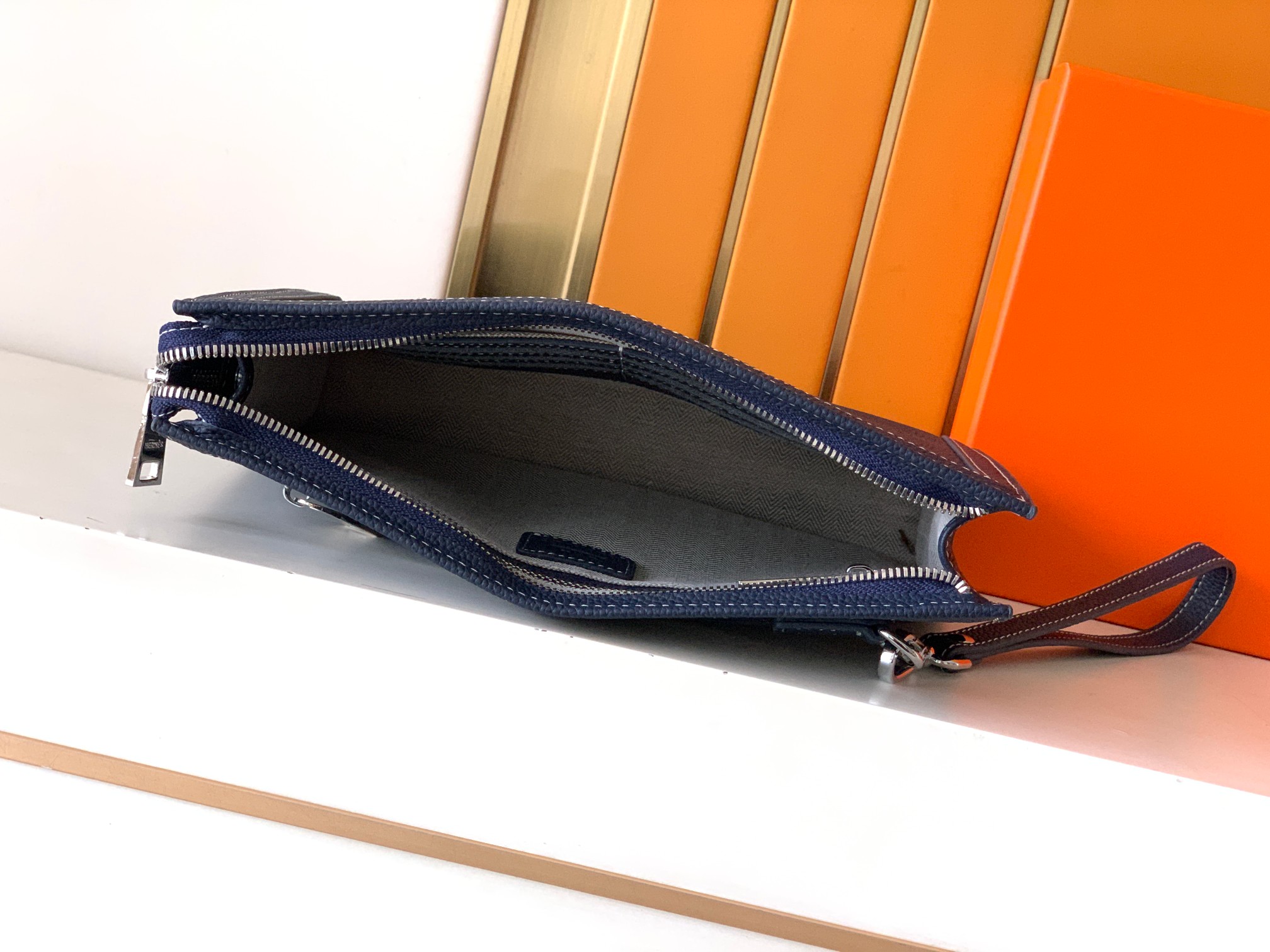 エルメス「Hermès」エルメス レザーハンドバッグ / クラッチバッグ 
