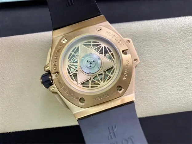 ウブロ「Hublot」ビッグバン ウニコ サンブルー II45MM