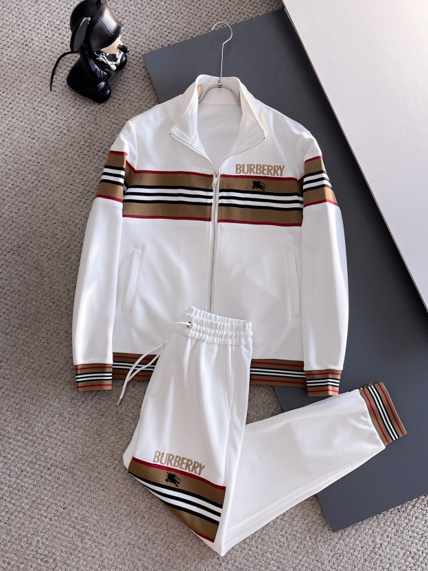 バーバリー「Burberry」秋冬 メンズ  カジュアルスポーツセット