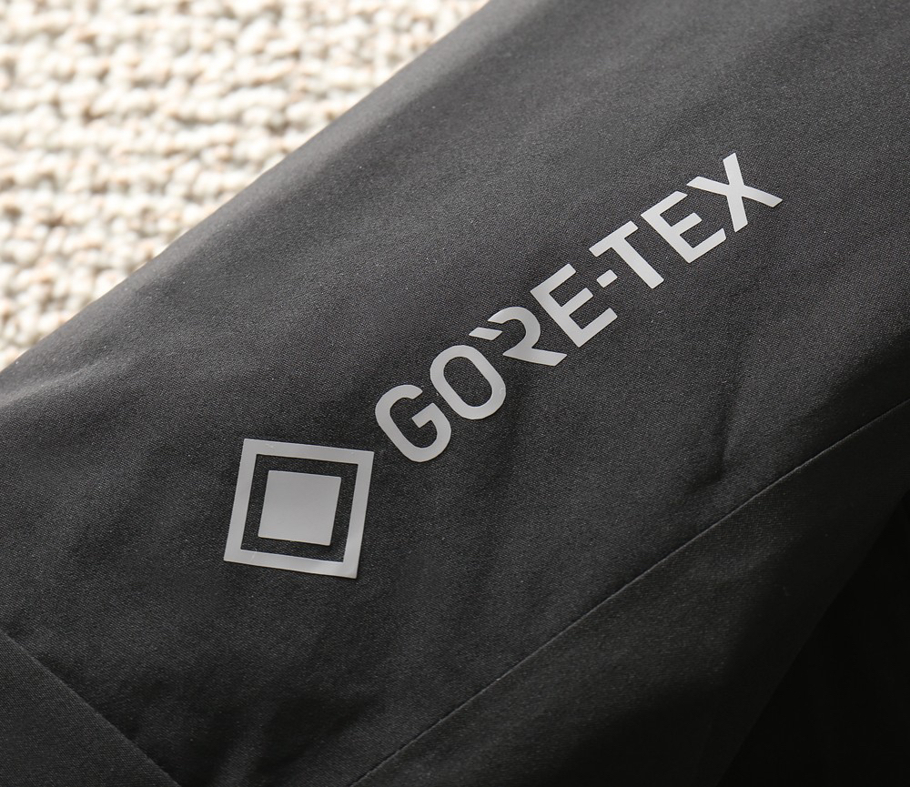 モンクレール「Moncler」秋の防风防水ダウンジャケット