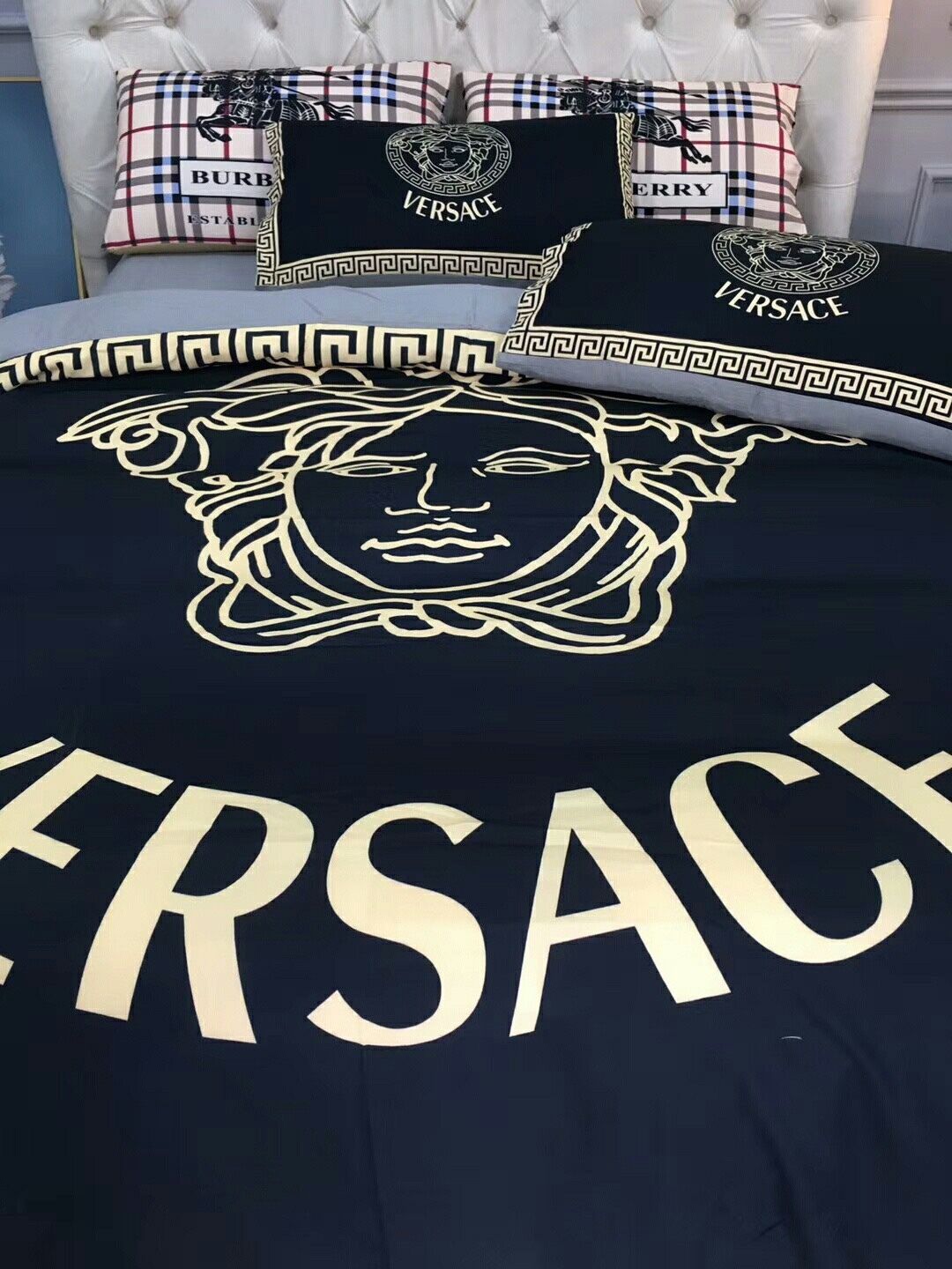 ヴェルサーチ「Versace」プレミアムコットン デジタルプリント 4点セット