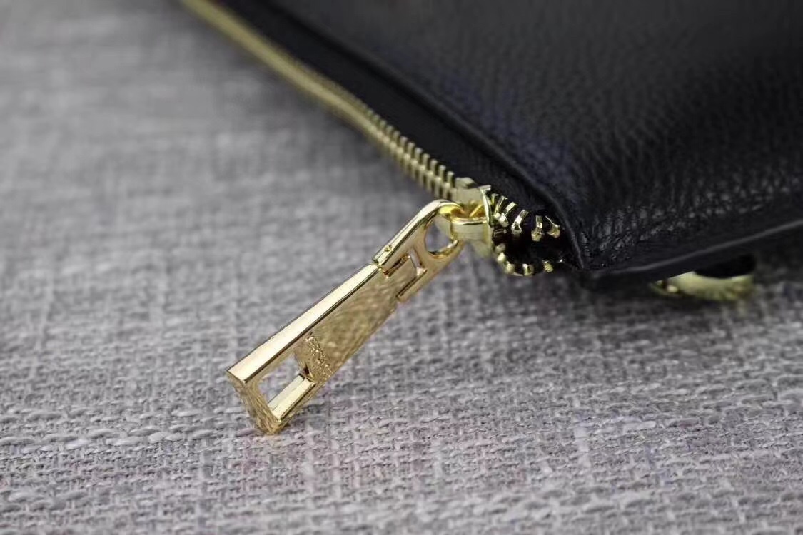 ヴェルサーチ「Versace」メデューサ クラッチバッグ