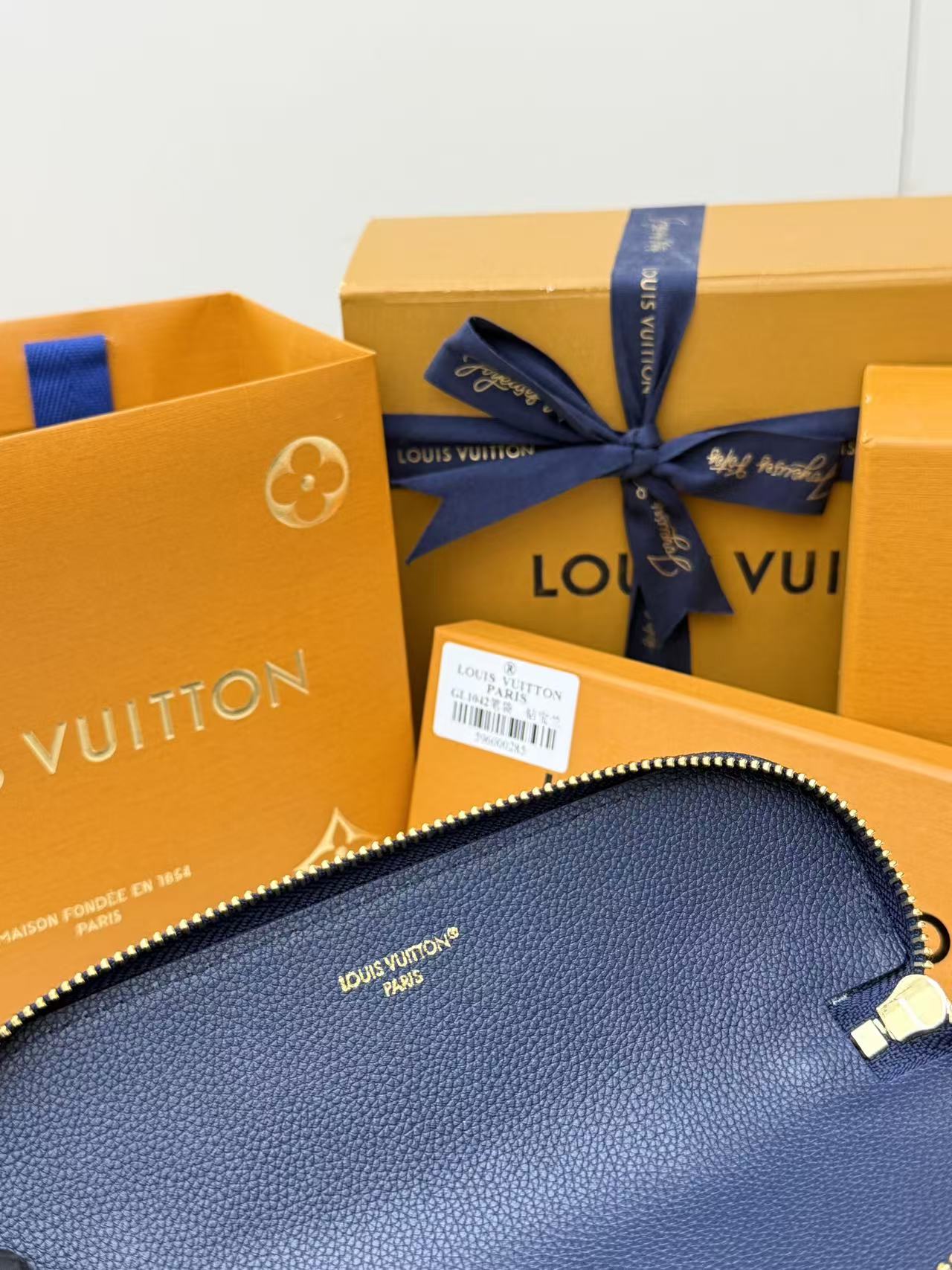 ルイ・ヴィトン「Louis Vuitton」ルイ・ヴィトン エリザベス ペンシルポーチ / ペンケース