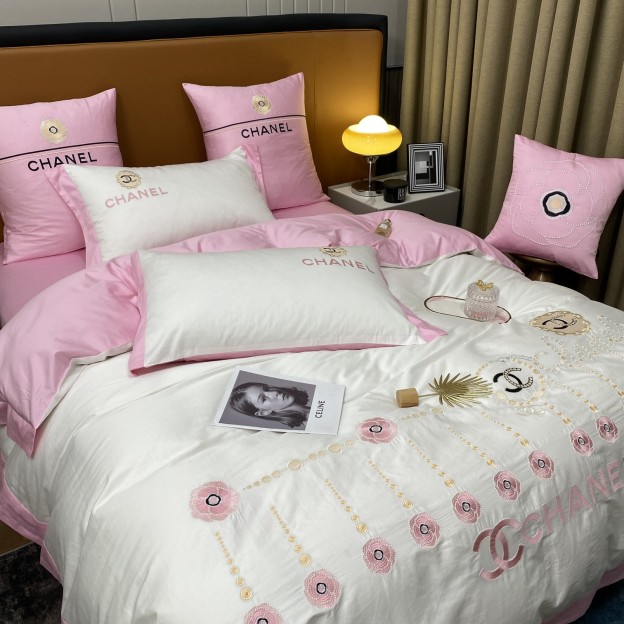 シャネル「Chanel」プレミアムコットン ゴールド＆シルバー刺繍 4点セット