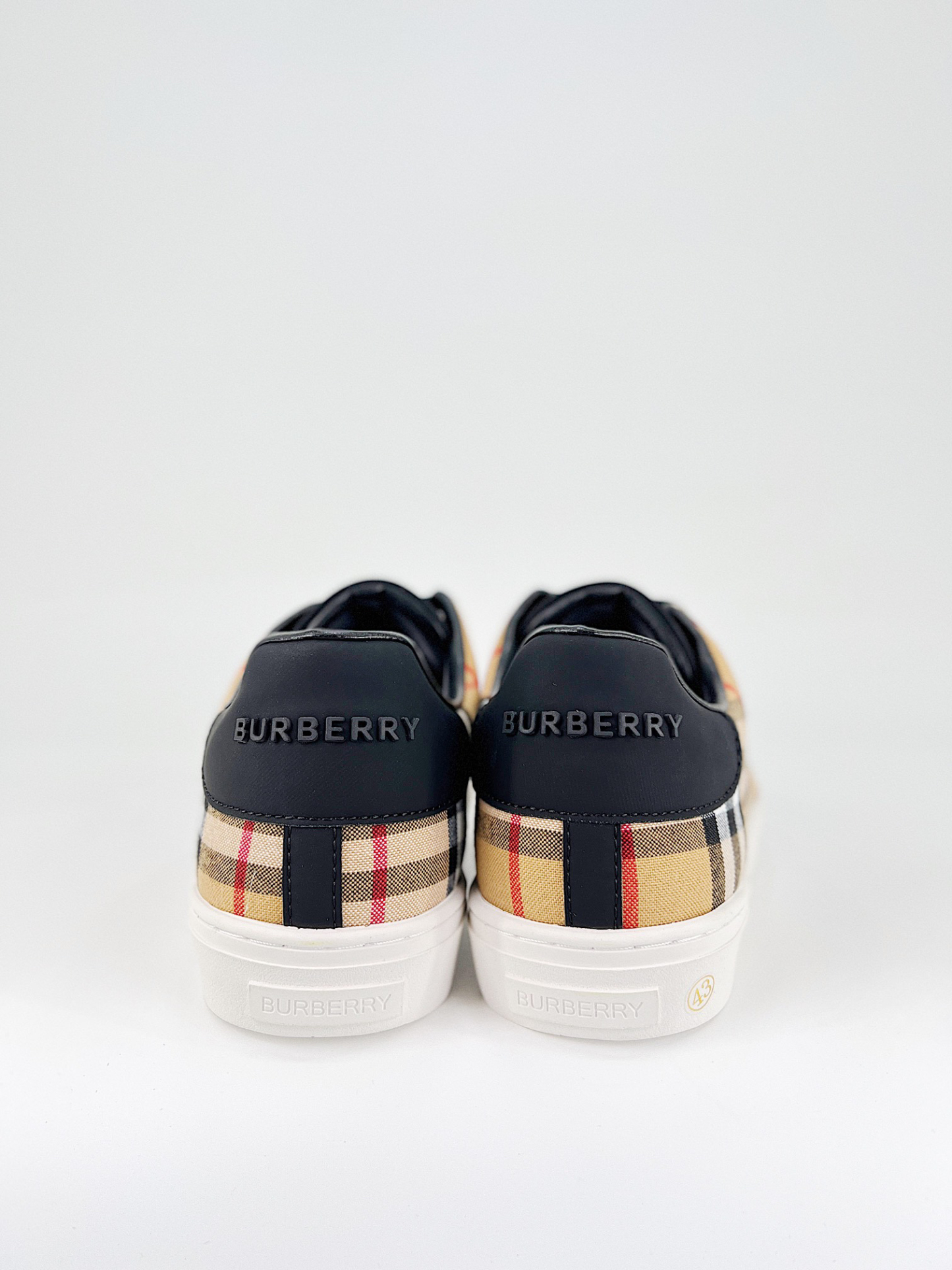 バーバリー「Burberry」バーバリー テラス スニーカー / レザースニーカー