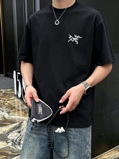 アークテリクス「ARC'TERYX」ロゴプリントTシャツ / ショートスリーブ クルーネック