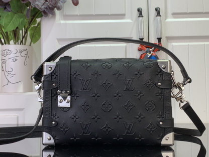 ルイ・ヴィトン「Louis Vuitton」Side Trunk、あなたのファッションを一気に引き上げる