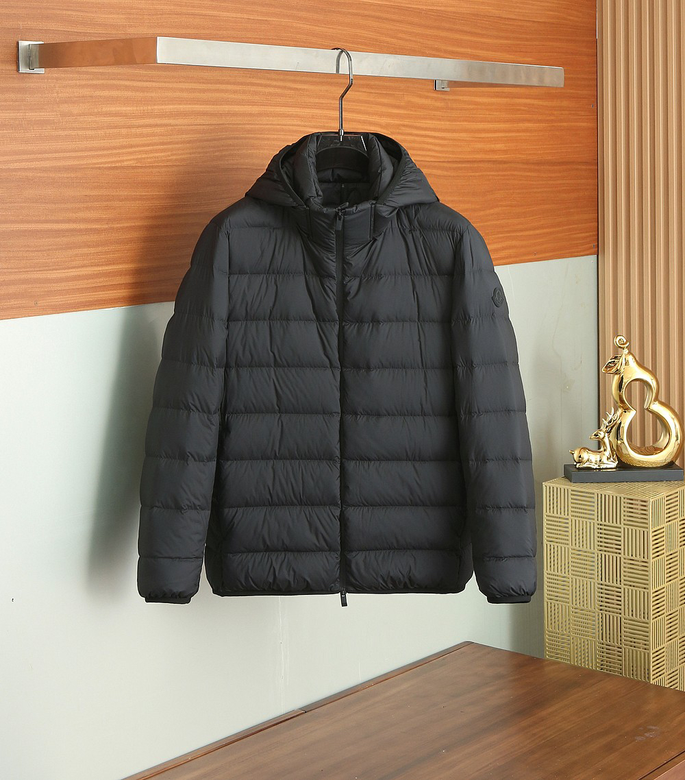 モンクレール「Moncler」秋冬 ニット調ダウンジャケット