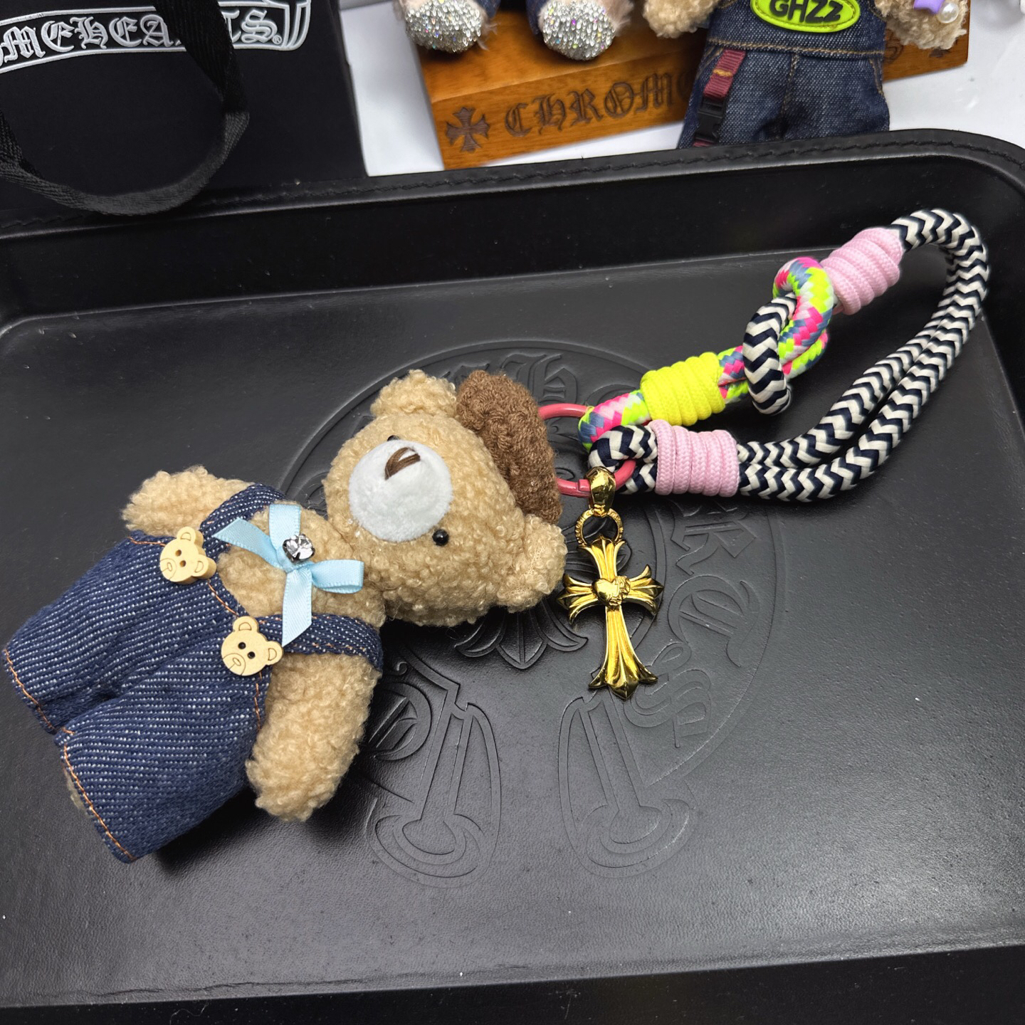 クロムハーツ「Chrome Hearts」バッグチャーム - すべてのトレンドバッグに合わせて、クールでキュートなスタイルを