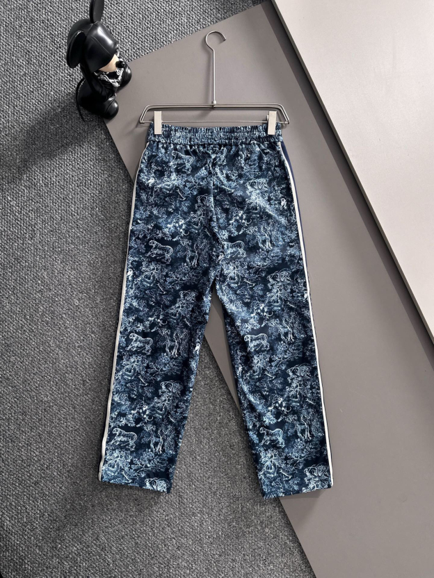 ディオール「Dior」ジップアップパーカー&ジョガーパンツ 2ピースセットアップ