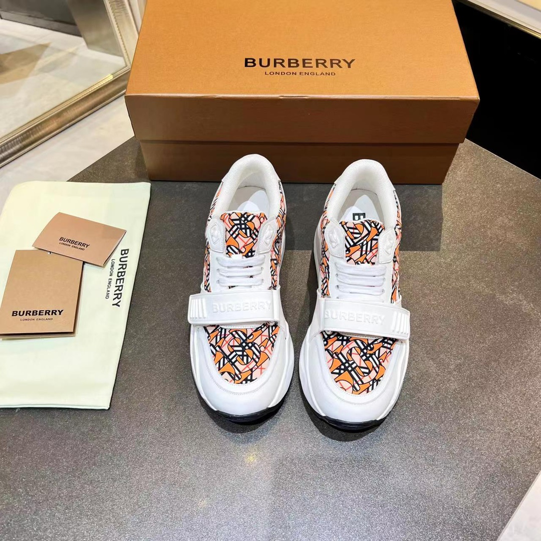 バーバリー「Burberry」バーバリー チェック プラットフォーム スニーカー / レザースニーカー