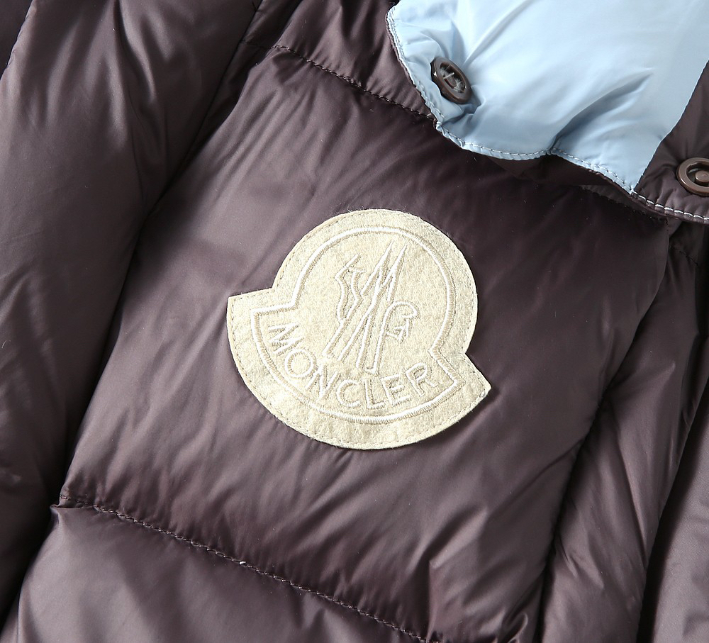 モンクレール「Moncler」秋冬 ダウンジャケット