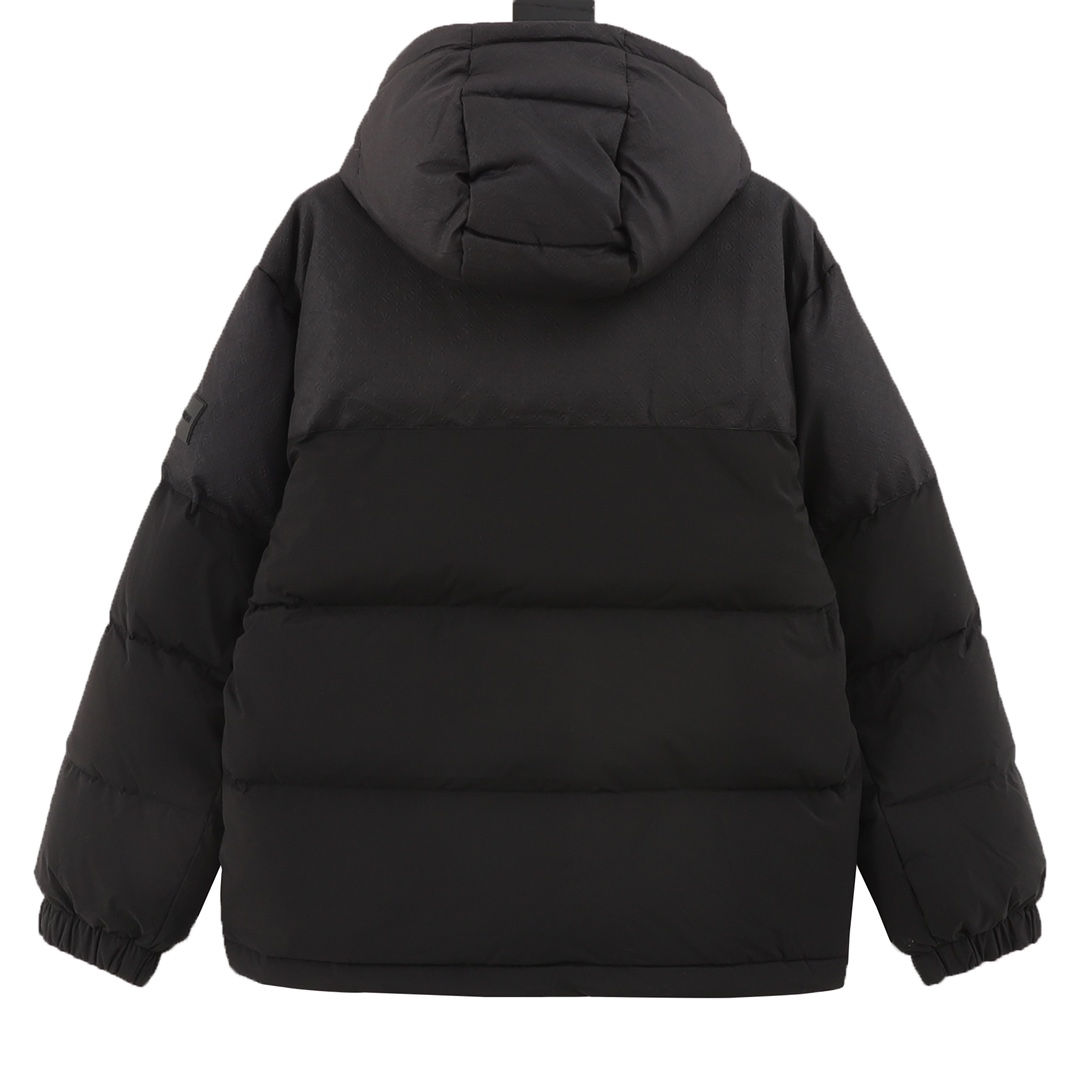 LOUIS VUITTON / ルイ・ヴィトンの袖章付き、暗紋浮彫スプライスダウンジャケット