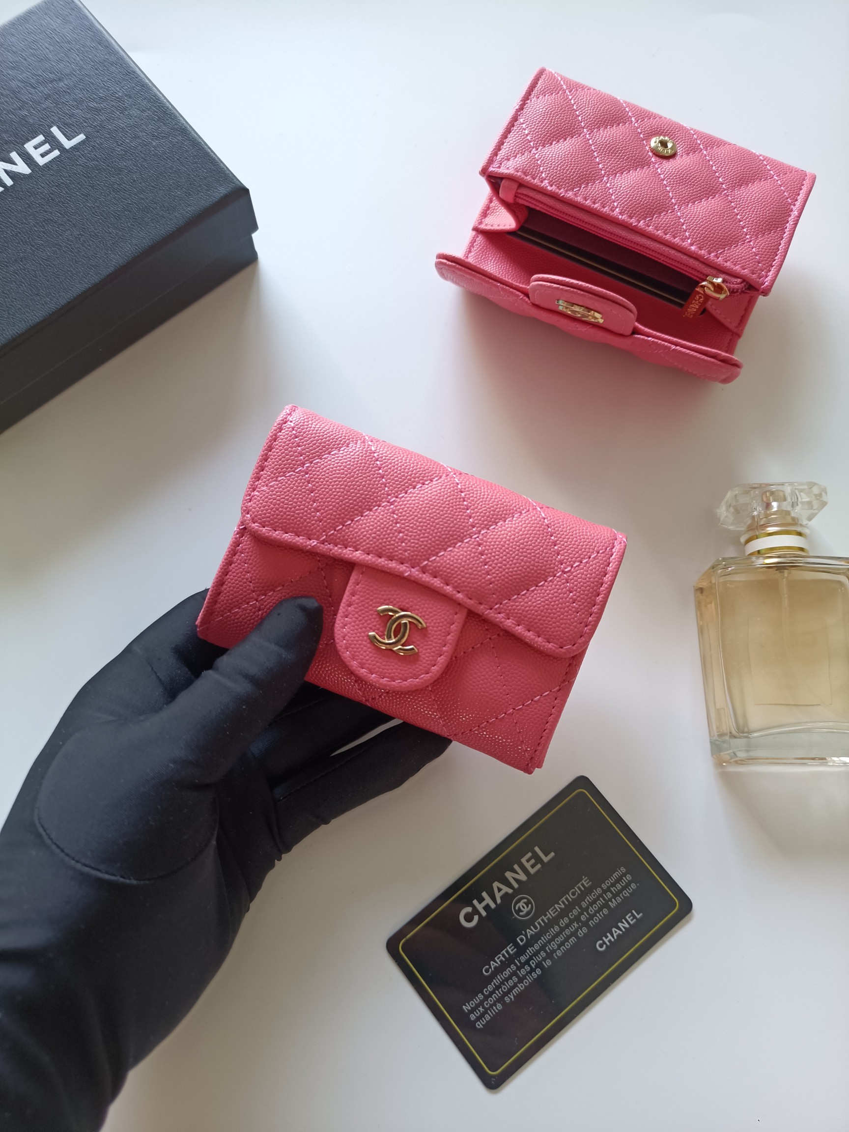 シャネル「Chanel」シャネル クラシック ジップ カードホルダー / コインケース