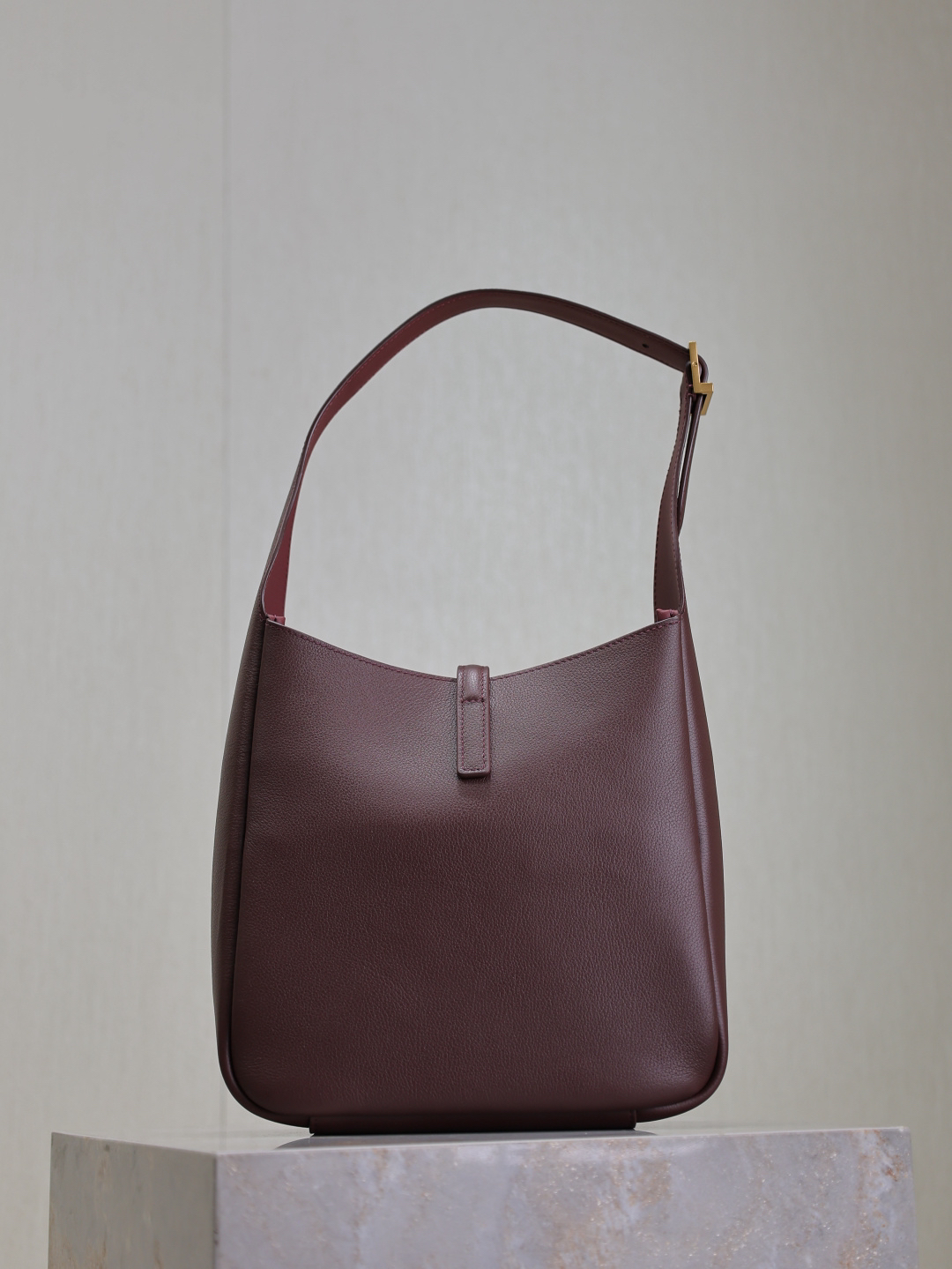 2026サンローラン「SAINT LAURENT LE 5 À 7 スモール ソフト ハンドバッグ