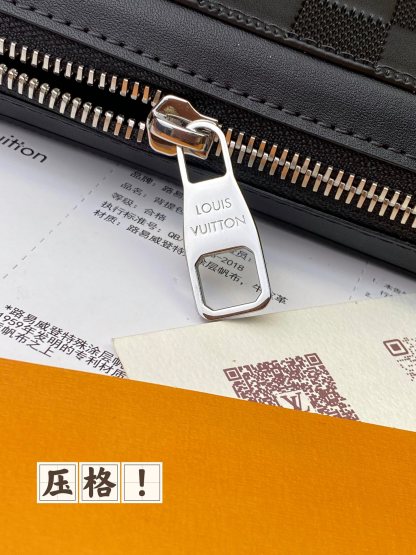 ルイ・ヴィトン「Louis Vuitton」モノグラム エクリプス ジッピー XL ウォレット クラッチ