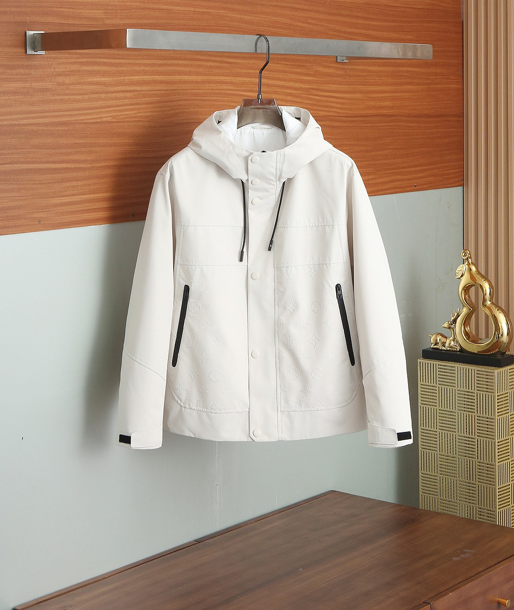 ルイ・ヴィトン「Louis Vuitton」秋冬コレクション クイルテッド ジャケット