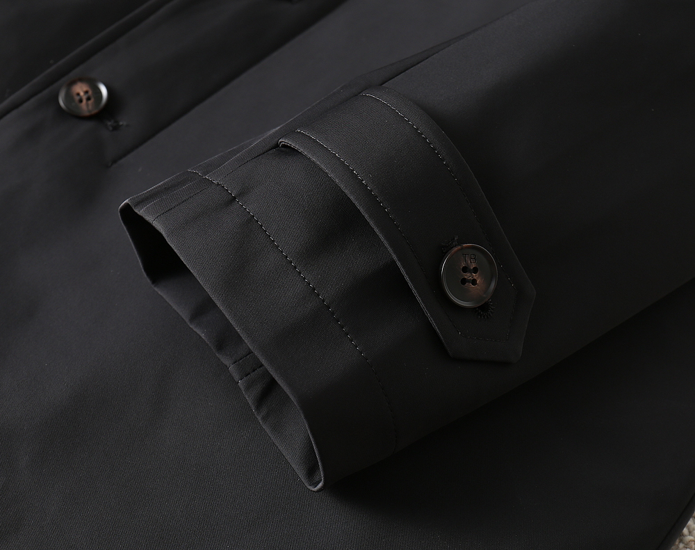 バーバリー「Burberry」秋冬 クイルティッドダウンジャケット