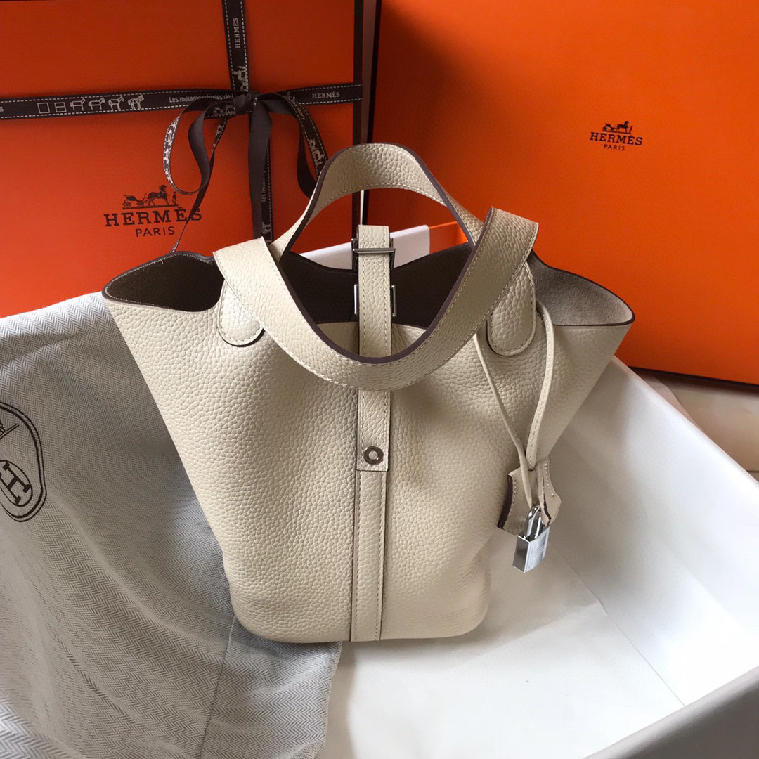 エルメス「Hermès」ピコタン ロック 18 バッグ「Picotin Lock 18 Bag」