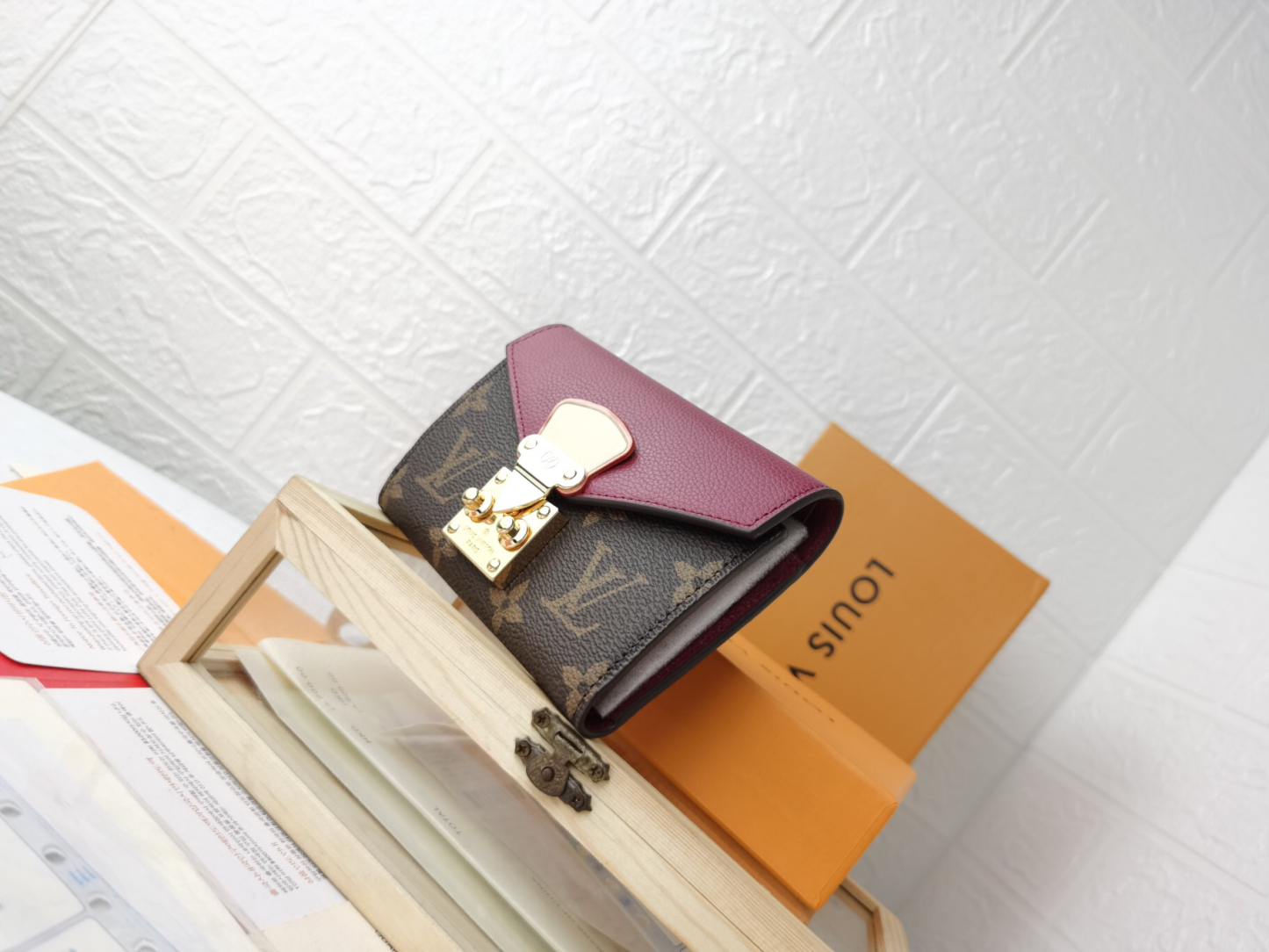 ルイ・ヴィトン「Louis Vuitton」ポルトフォイユパラス コンパクト「3色」